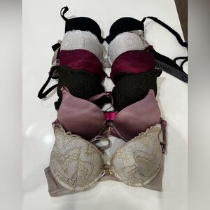 5 Hello Sugar La Senza & 1 Calvin Klein lined bra (32B)